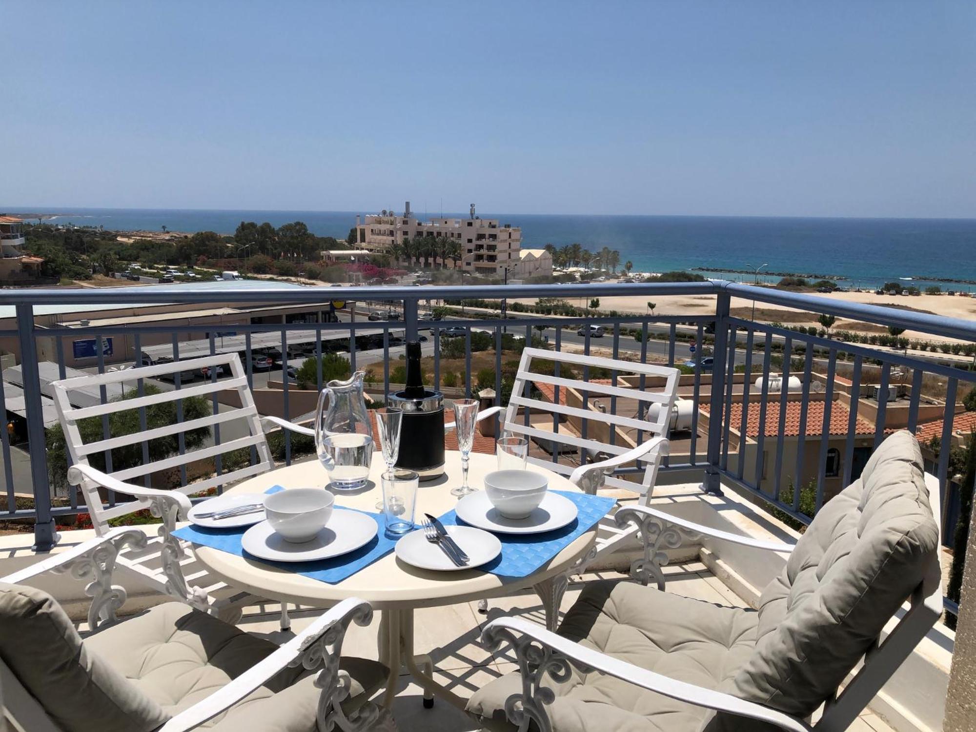 Kings Palace - Modern Penthouse With Incredible Sea Views Paphos Exterior foto