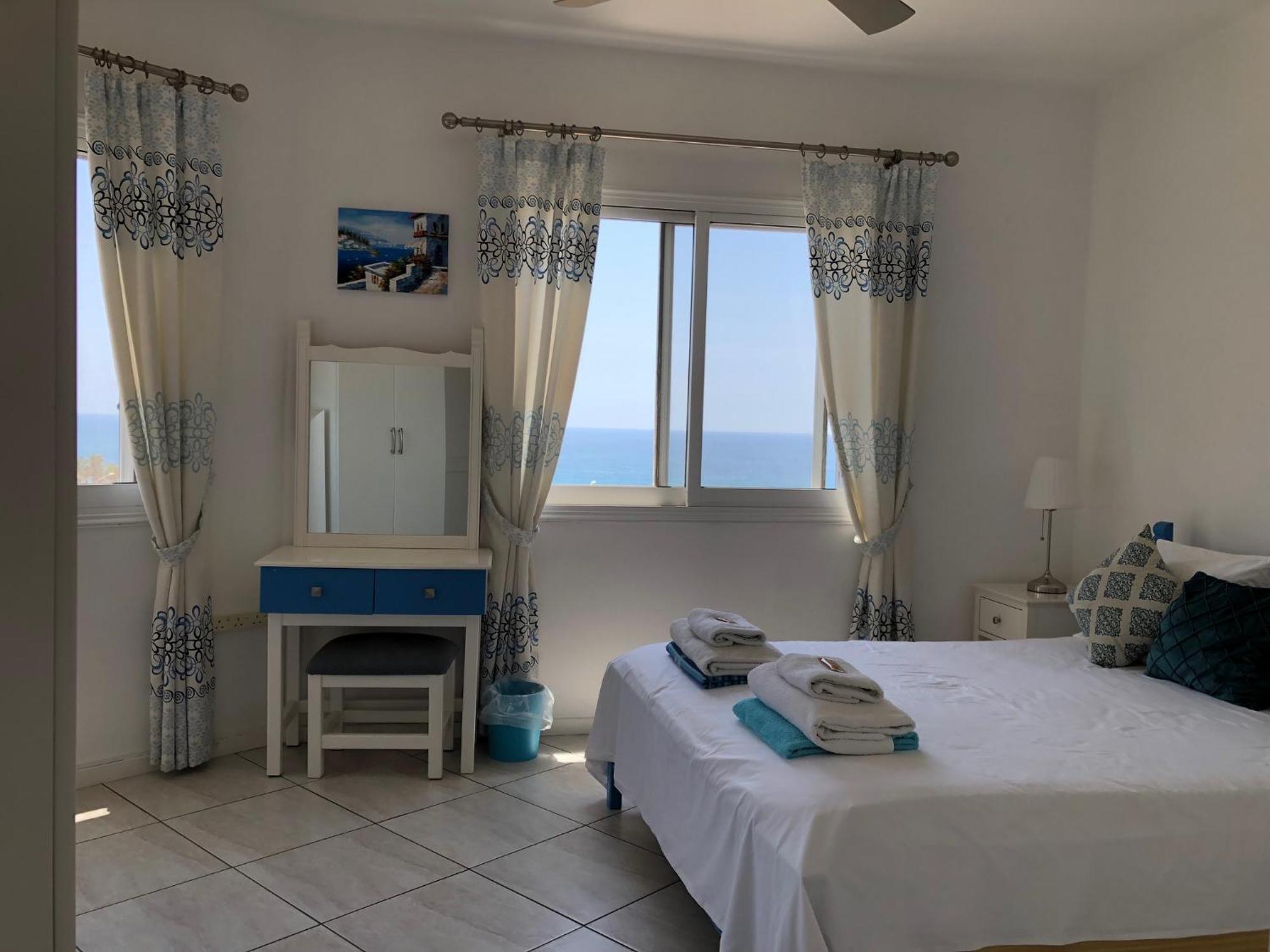 Kings Palace - Modern Penthouse With Incredible Sea Views Paphos Exterior foto